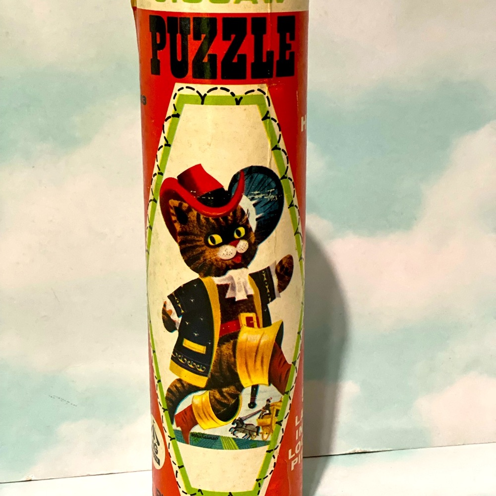 FAIRYTALE PUSS ‘ N BOOTS VINTAGE 60’s JIGSAW PUZZLE IN CAN - Picture 3 of 12